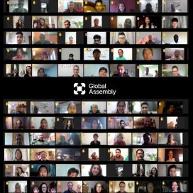 screenshot van een online global assembly bijeenkomst