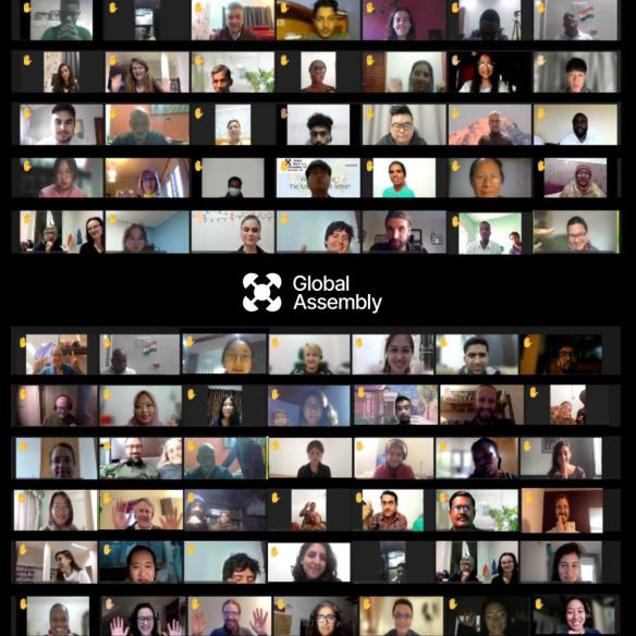 screenshot van een online global assembly bijeenkomst